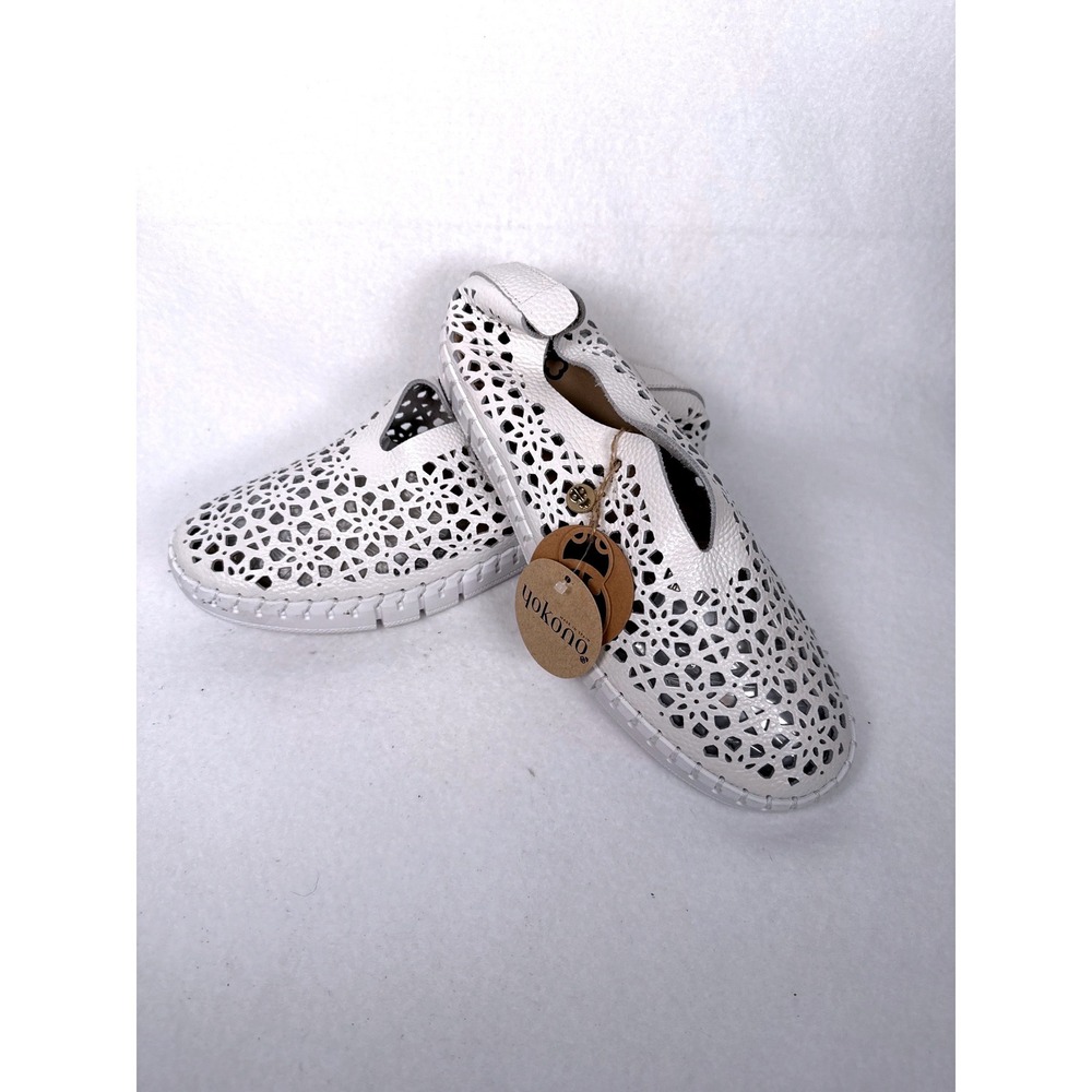 Yokono White Laser Cut Leather Loafers Made in Spain Slip On Shoes Size 39 NEW